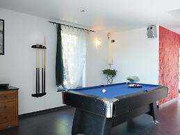 House in Moulin du Ruy With Forest Views