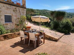 Tranquil Assisi Cottage