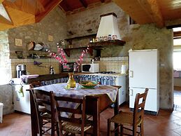 Cottage in Casoli Near Ski Slopes