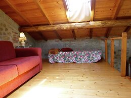 Cottage in Casoli Near Ski Slopes