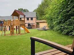 Elegant Villa in Bomal