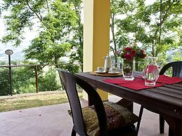 Rural Retreat in Sassoleone