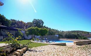 Countryside Cottage With Pool