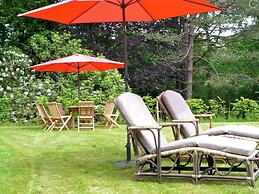 Spacious Spa Villa With Garden