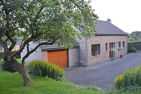 Modern Holiday Home in Stavelot With Fireplace