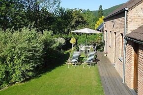Modern Holiday Home in Stavelot With Fireplace