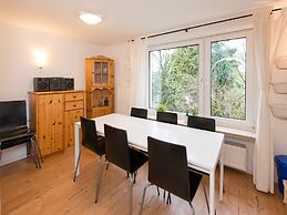 Spacious Group Home near Winterberg & Willingen with Private Garden
