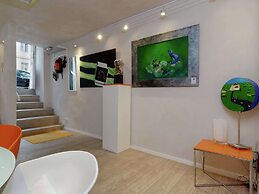 Contemporary Apartment in Kreuzberg, Berlin