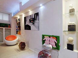 Contemporary Apartment in Kreuzberg, Berlin