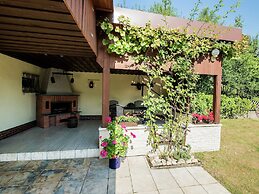 Modish Apartment in Plankenstein near Forest