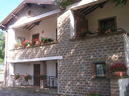 Belvilla by OYO I Granai