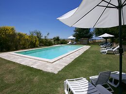 Rustic Escape With Pool