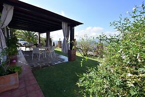 Villa in Mijas With Private Pool