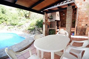 Villa in Mijas With Private Pool