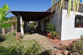Villa in Mijas With Private Pool