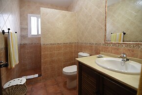 Villa in Mijas With Private Pool