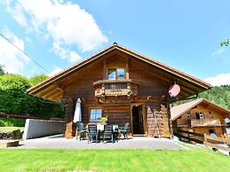 Holiday Home Near ski Area