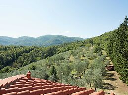 Scenic Stay Near Florence