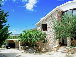 Relax & Explore in Dalmatia