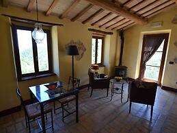 Countryside Cottage in Pergola