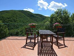 Countryside Cottage in Pergola