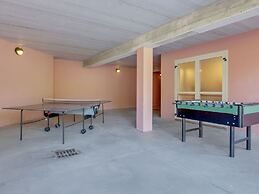 Apartment on Lake Idro With Pool