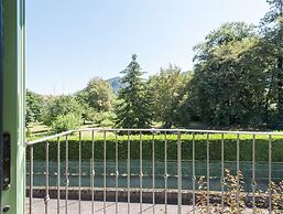 Apartment on Lake Idro With Pool