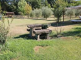 Apartment in Todi With Pool and Garden