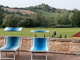 Apartment in Todi With Pool and Garden