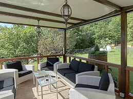 Spacious Countryside Escape