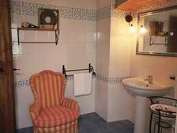 Apartment in Todi With Pool & History