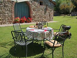 Apartment in Todi With Pool & History