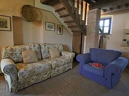 Apartment in Todi With Pool & History