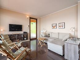 Apartment in Oggebbio With Pool & Terrace