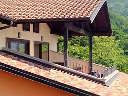 Apartment in Oggebbio With Pool & Terrace