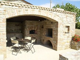 Villa in Umbertide With Pool and Garden