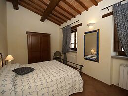 Villa in Umbertide With Pool and Garden