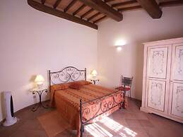 Villa in Umbertide With Pool and Garden