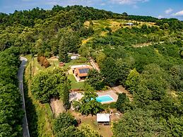 Cottage in Tuscany With Private Pool
