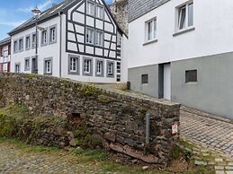 Apartment in Reifferscheid With Forest Trails