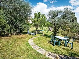 Countryside Cottage With Garden