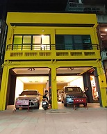 Travelers Plus - Hostel