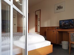 Edit Pension Rossau