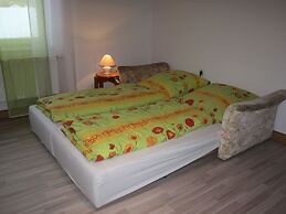 Spacious Holiday Home in Neureichenau-schimmelbach