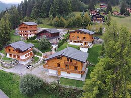 Chalet in Alps Near Ski Lift and Sauna