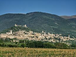 Holiday Home With Pool Near Assisi