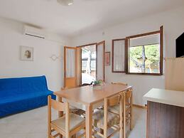Expansive Apartment in Rosolina Mare near Beach