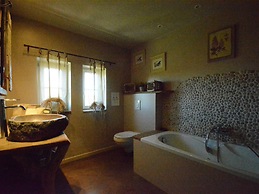 Forest Cottage, Jehonville