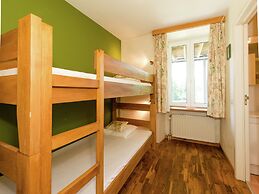 Cottage in Ferrieres With Sauna & Garden