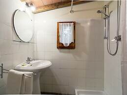 Charming Tuscan Stay With Pool